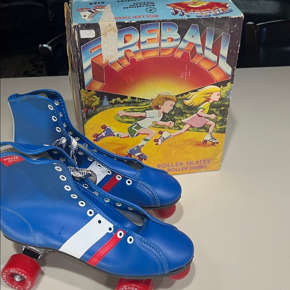 Vintage Blue Roller Derby Fireball Skates size 8
